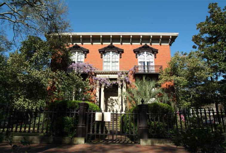 Private Tours by Pat Tuttle Savannah Mercer House